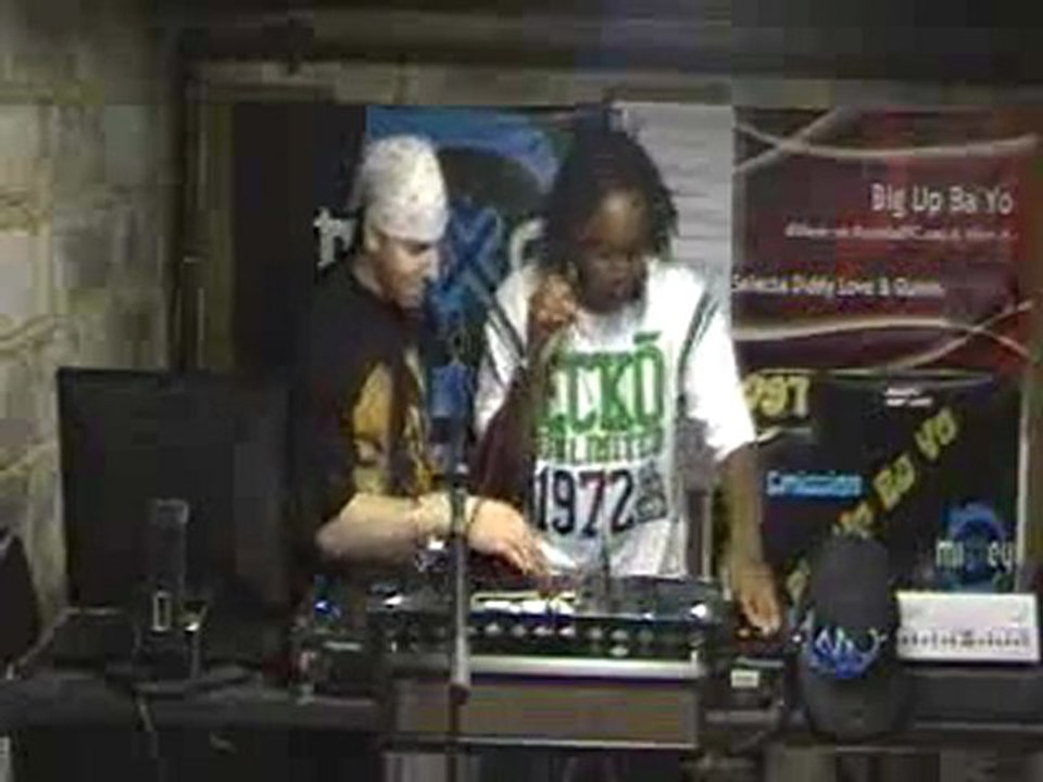 Badman Thunes 7 - Selecta Diddy Love ft. Lion-T 21.04.11