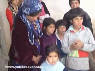 yağan yağmurlar nedeniyle bir aile evsiz kaldı