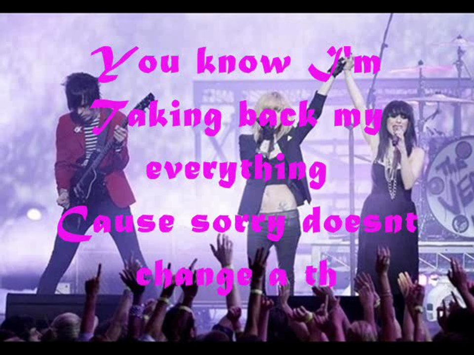 The Veronicas - Wrong (Lyrics)