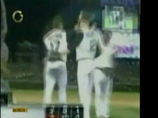 En las grandes ligas Carlos González sigue destacando. Vea e