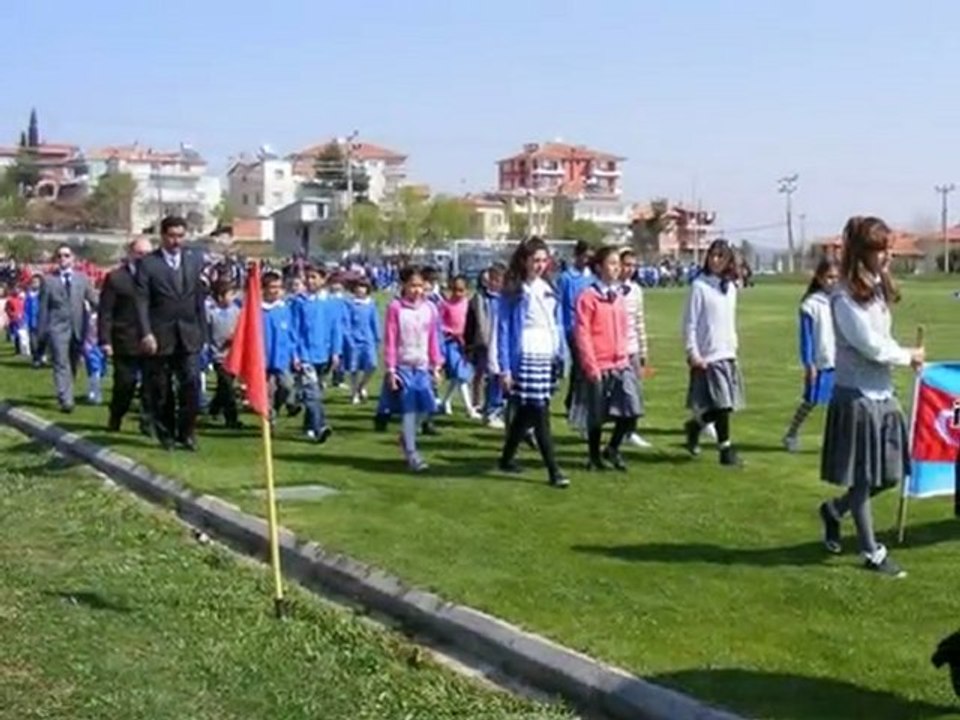 23 Nisan 2011