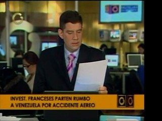 Investigadores de los fabricantes del avión que se precipitó