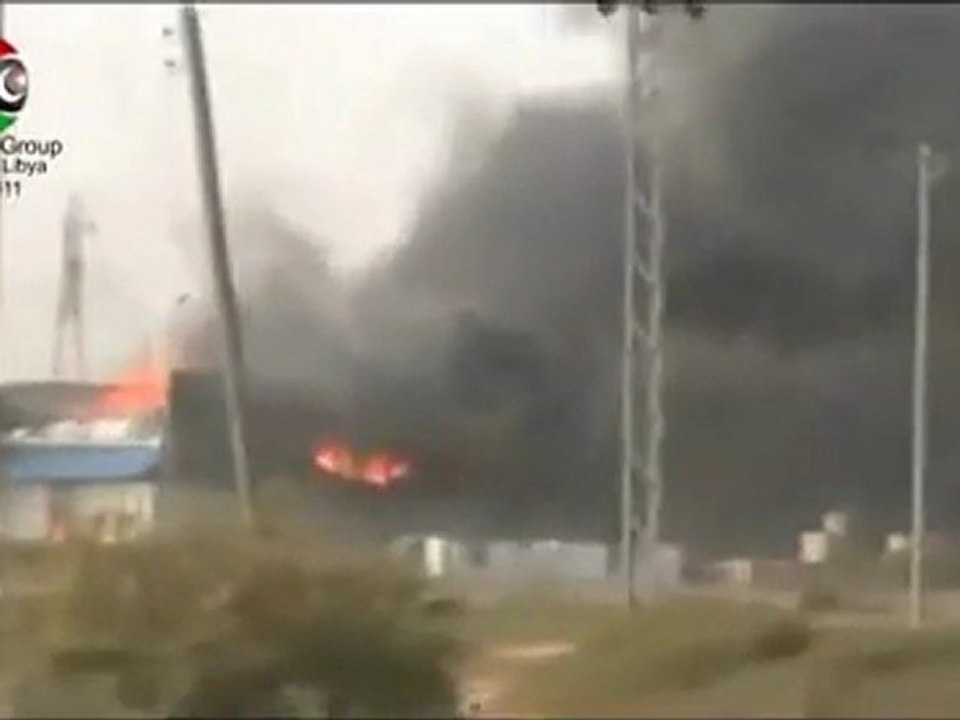 Kadafiste bombarde civils à Misrata