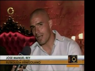 El futbolista venezolano Juan Manuel Rey es imgen de una cam