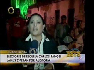 Electores de escuela Carlos Rangel Lamus en el estado Táchir