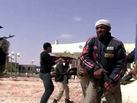 Libye: intenses combats samedi à Misrata