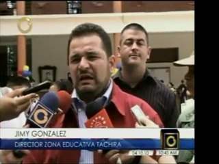 Revisión del inicio del calendario escolar en los estados Tá
