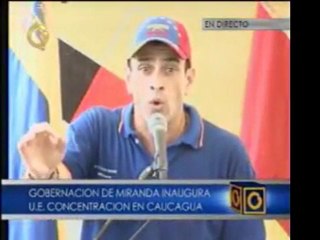 Capriles: "en vez de comprar tanques de guerra, podrían cons