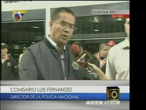 Comisario Luis Fernandez, Director de la Policia Nacional, i