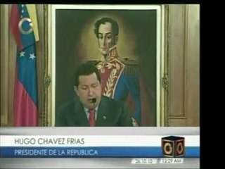 Hablan los trabajadores de la UCV que protestan marchando de