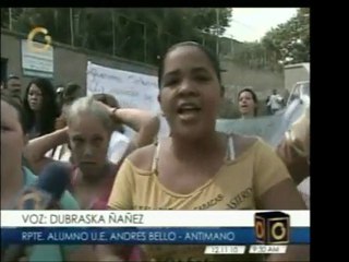 Padres y representantes de alumnos del liceo Andrés Bello pr