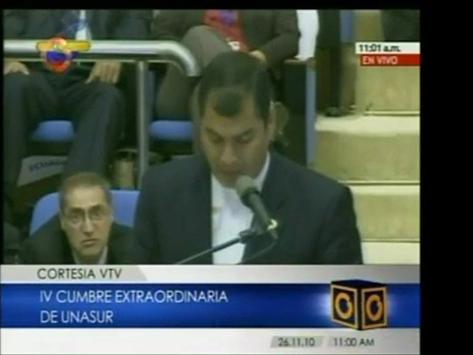 Presidente de Ecuador, Rafael Correa, habla desde la reunión