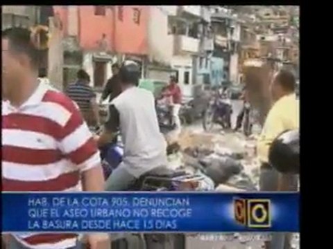 Habitantes de la cota 905 afectados por derrumbes reclaman p