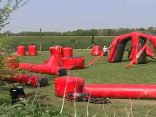 AMAZONES II / Alcatraz Win vs The Hive