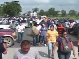 Productores cierran vía hacia El Vigía en protesta a la expr