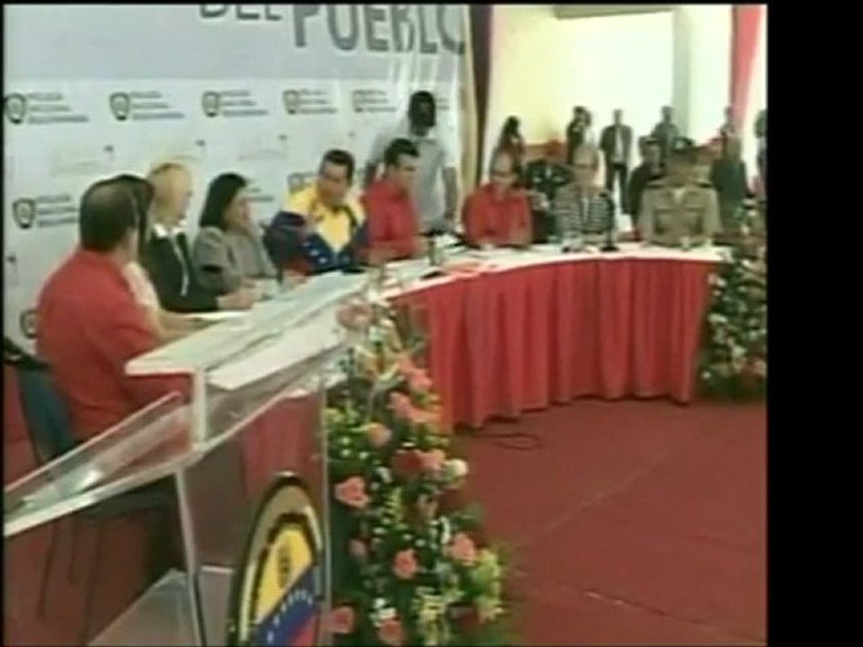 Presidente afirma que agropecuarios expropiados al Sur del L