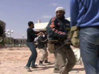 Libia: duros enfrentamientos en Misrata