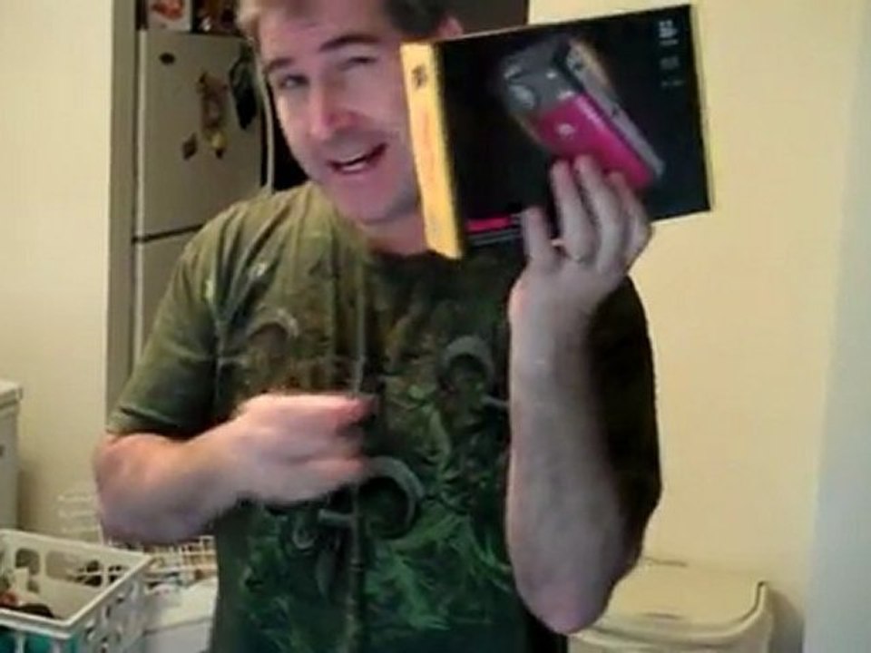 Unboxing The Kodak Zi8 HD Video Camera