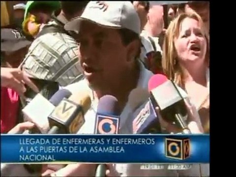 La marcha nacional de enfermeros y enfermeras llegó hasta l