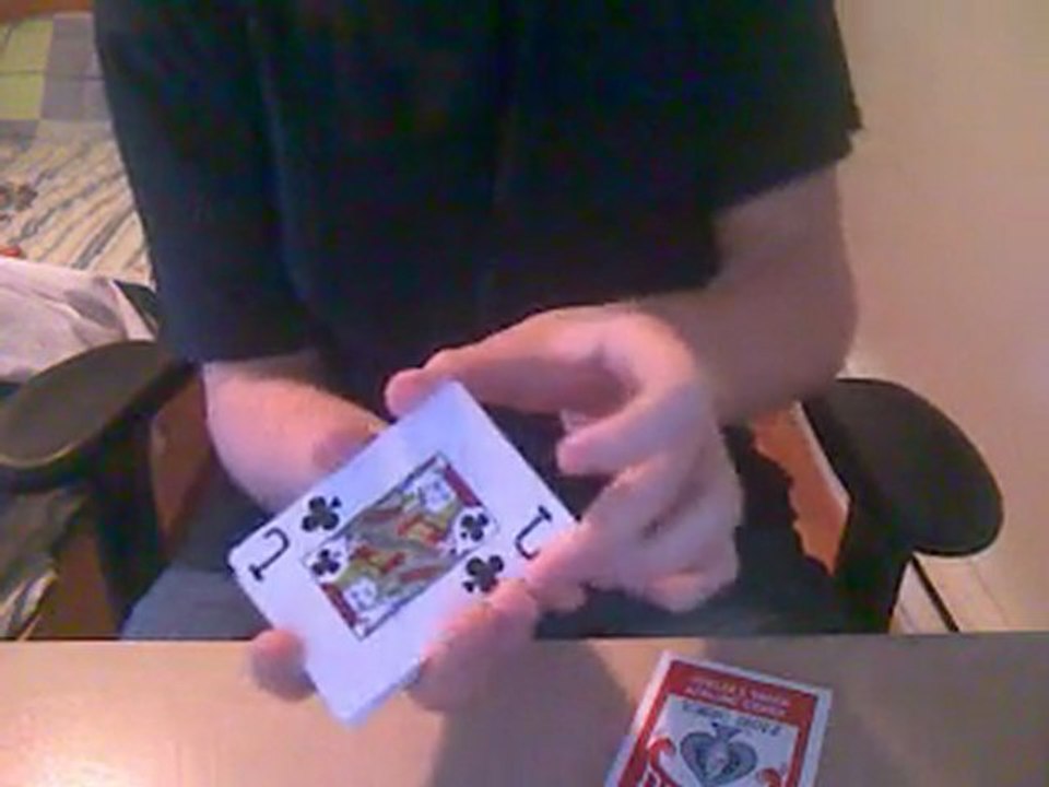 tour de magie carte qui chance de couleur