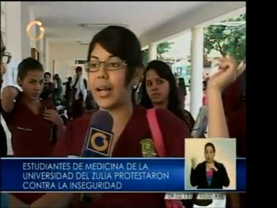 Estudiantes de LUZ cerraron las puertas de la casa de estudi