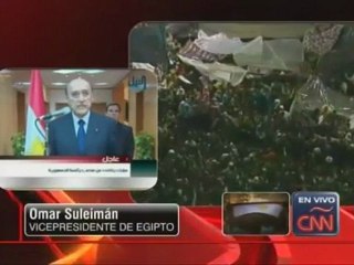 El vicepresidente egipcio Omar Suleimán anunció que el presi