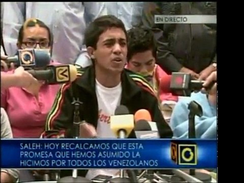 Huelguistas en la OEA entregan proyecto de Ley de Aministía