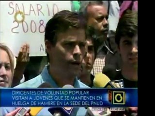 El director de Voluntad Popular, Leopoldo López, habla desde