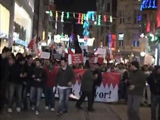 Taksim'de Büyük Bahreyn Yürüyüşü