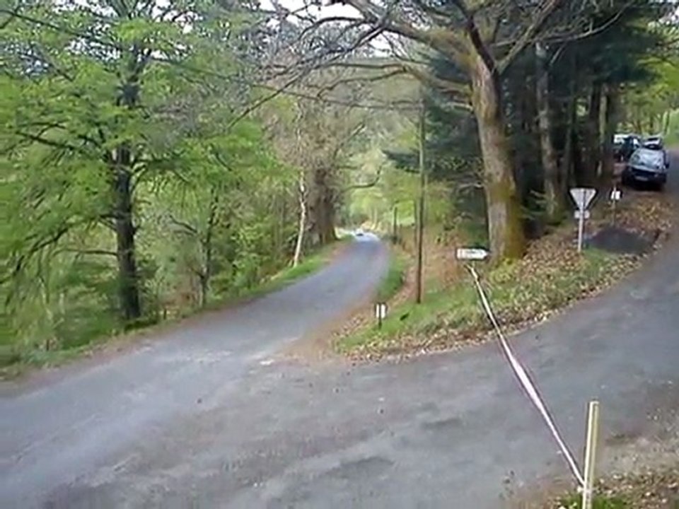 Rallye pays d'Olliergues 2011