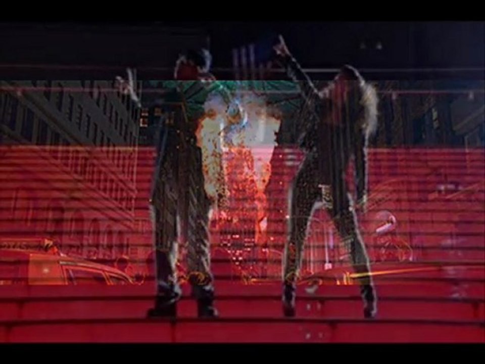 2012'DE ILLUMINATI ''EMPIRE STATES OF BUILDING''I SAHTE UZAYLI İSTİLASIYLA YIKACAK!!!