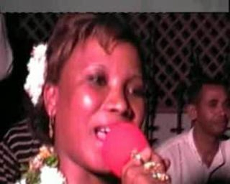 Toima ya comores ( NDROLO ).defwmv
