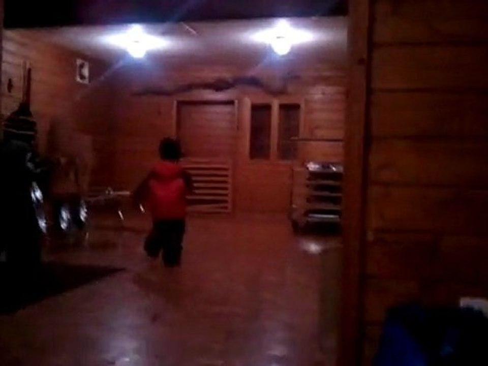 abi-video-2010-12-04-12-36-14