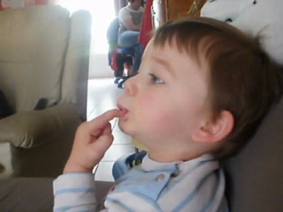Nathan chante Shy'm