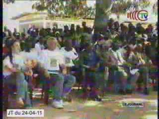 Un séminaire-atelier sur le thème " réduisons nos déchets, ça débordent"