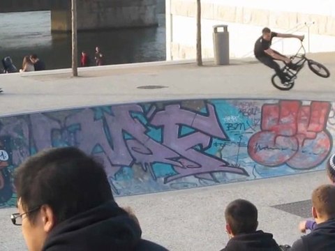 Les virtuoses de la place du Pont