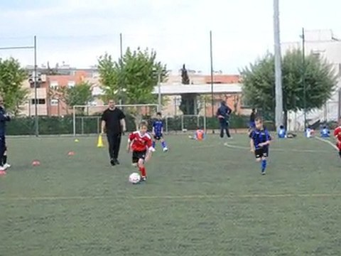 US Endoume but HUGO#7 débutant - tournoi Bonneveine Marseille avril 2011