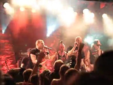 Extrait Le Bal des Enragés au Moulin de Pontcey le 14/04/2011 NTM