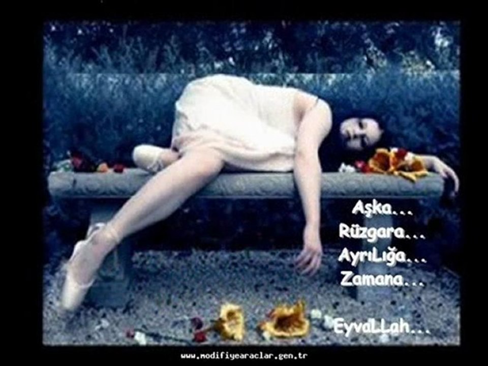 02 - Korkmuyorum Seni Sevmekten (Düet.İkbal Gürpınar)