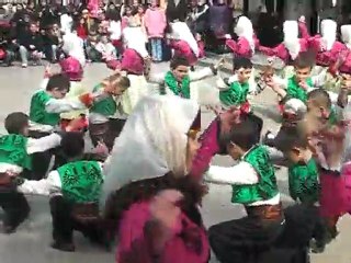 2'ler Folklor 23 Nisan 2011
