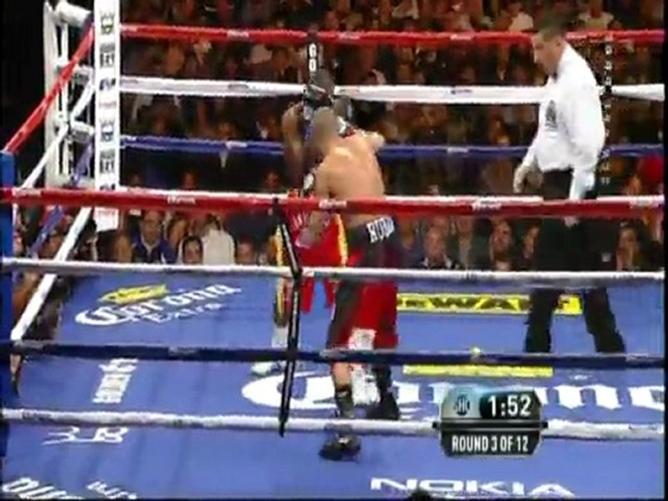 Vic Darchinyan vs Yonnhy Perez - Part 2