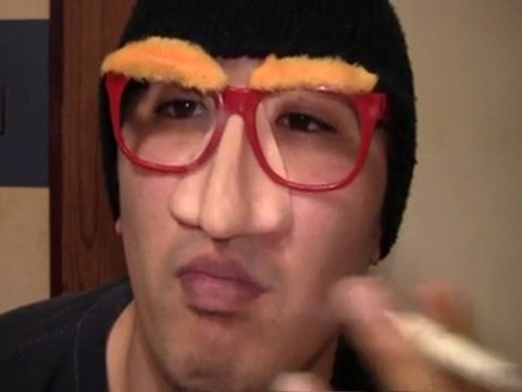 深夜の街を徘徊して思ったコトやら二本前の動画のコトやら最近見た映画のコトや電車やらで日記動画110424その2