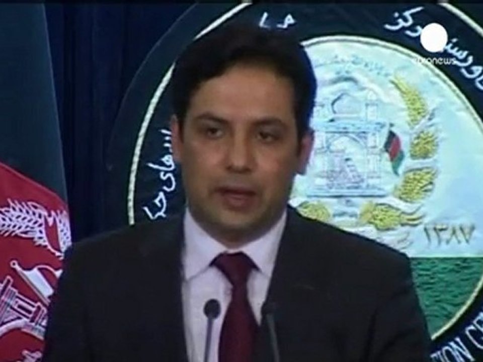 Hundreds of Afghan prisoners escape through Taliban tunnel