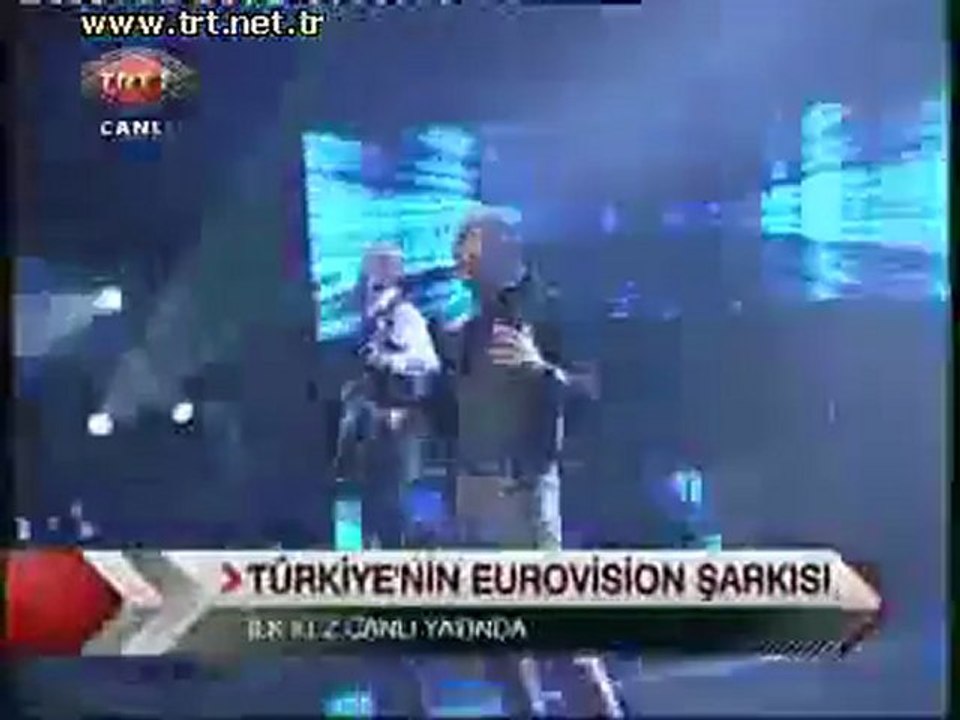 Yüksek Sadakat - Live it up (Eurovision 2011)
