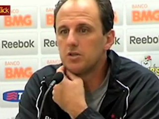 Renan salva o Avaí de sofrer uma goleada contra o São Paulo