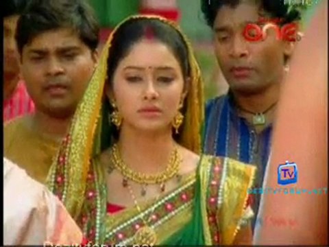 Ganga Ki Dheej - 5th May 2011 - Pt2
