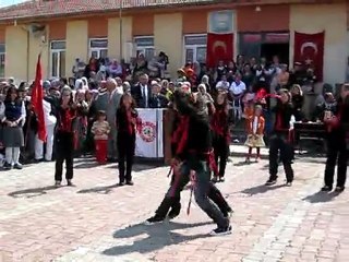 23 Nisan ( Dans Gösterisi) /( Çakıllar Hürriyet İÖO)