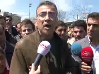 Tekne Galata Köprüsü'ne Çarptı-10 Yaralı