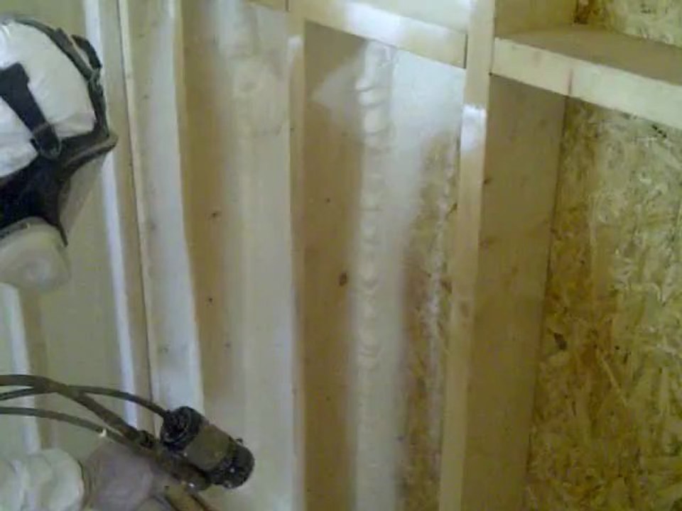 OSSATURE BOIS ETANCHEITE A L AIR isolation gironde isopro 33 spécialiste isolation mouse polyuréthane projetée 8