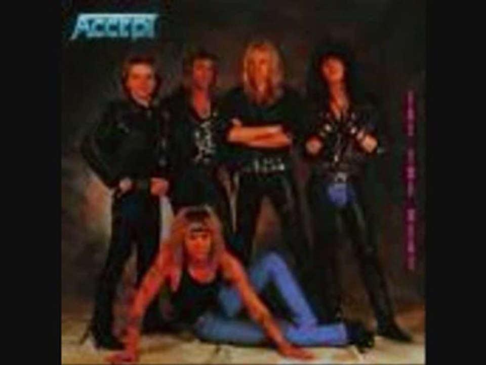 Accept - Chain Reaction ( Eat The Heat  - 1989 )